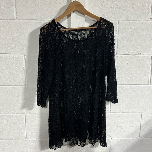 Attitudes by Renee Black Lace Highlow Coverup Size Large - Picture 1 of 4
